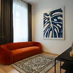 2-Rooms Apartment 10 Min Away From City Center